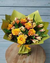 Букет цветов из:  Альстромерии и Розы в Охе