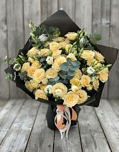 Букет цветов из:  Розы и Лизиантусы в Охе