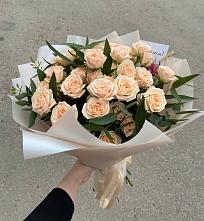 Букет Кремовые розы Латте в Охе
