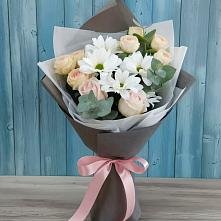 Букет цветов из:  Хризантемы и Розы в Охе