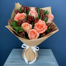 Букет цветов из:  Розы и Альстромерии в Охе