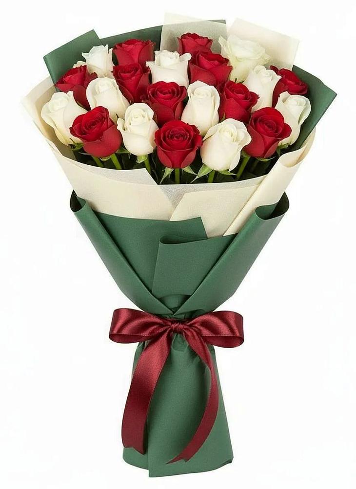 Букет Микс из красных и белых роз в Охе