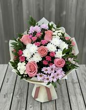 Букет цветов из:  Альстромерии, Гвоздики, Розы и Хризантемы в Охе